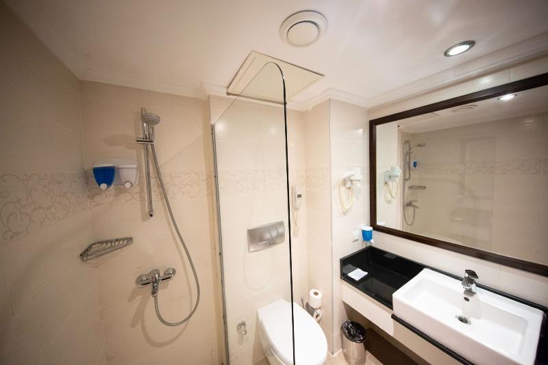 Royal Towers Hotel Kiris Εξωτερικό φωτογραφία