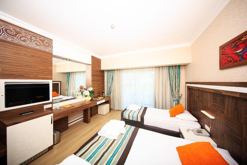 Royal Towers Hotel Kiris Εξωτερικό φωτογραφία
